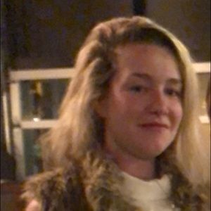 Meet your Posher, Olivia